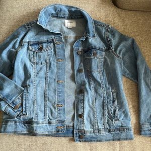 L Old Navy Jean Jacket